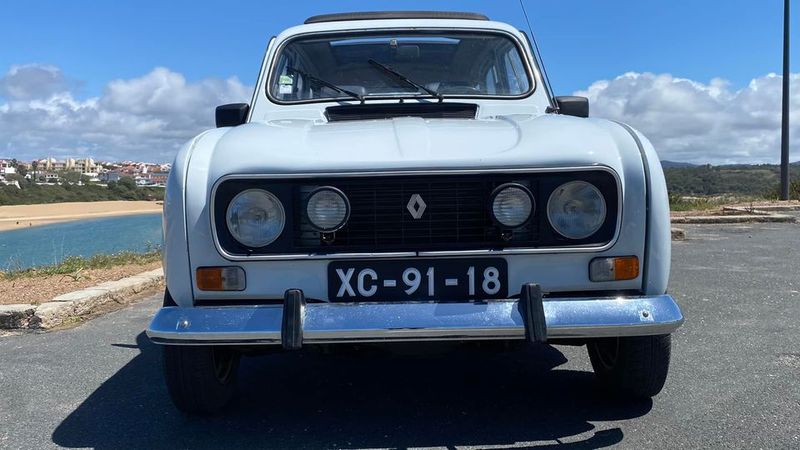 Renault 10 • 2001 • 98,000 km 7