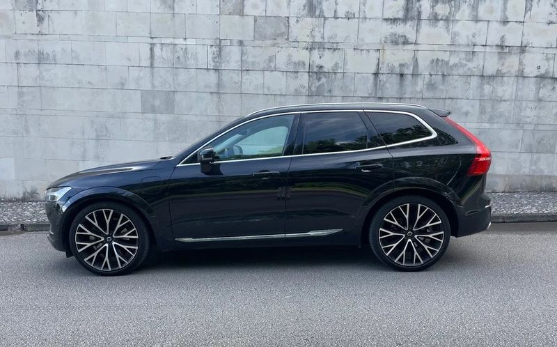 Volvo XC60 • 2020 • 110,000 km 1