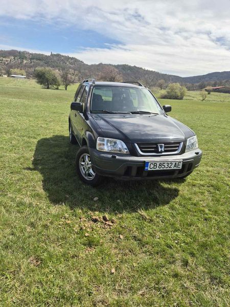 Honda CR-V • 2000 • 194,000 km 4