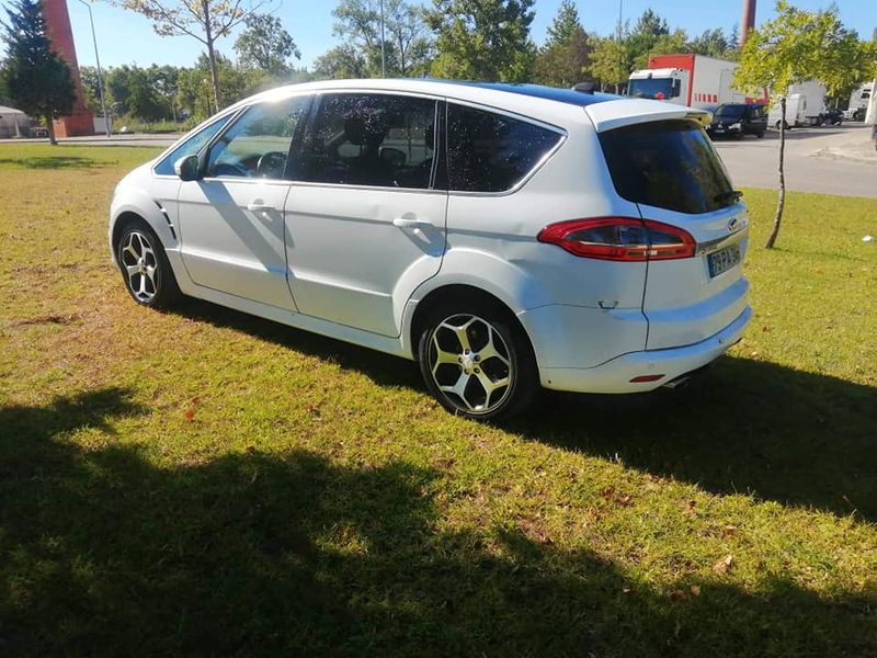 Ford S-Max • 2011 • 80,000 km 2