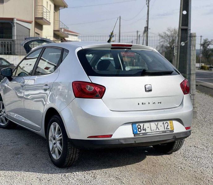 Seat Ibiza • 2011 • 175,000 km 2