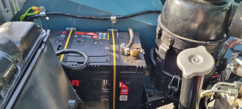 Land Rover LR3 • 1976 • 65,800 km 27