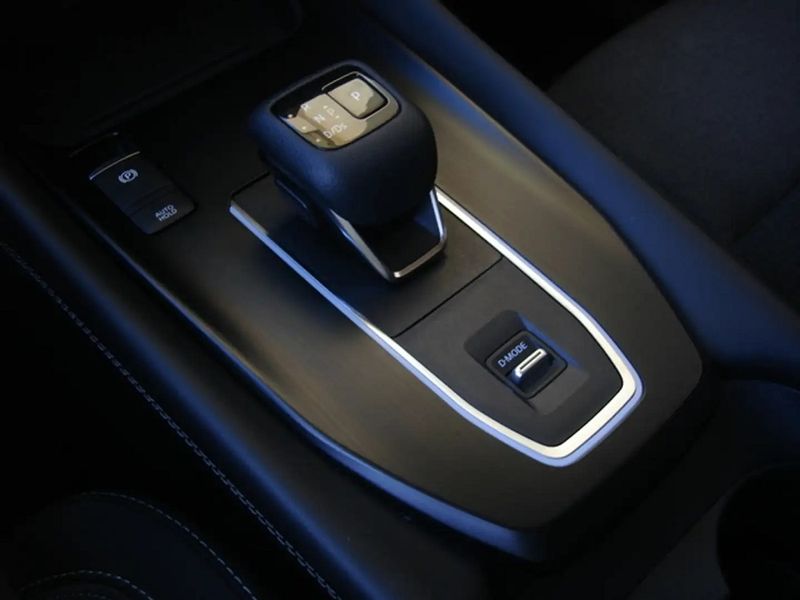 Nissan Qashqai • 2023 • 31,000 km 11