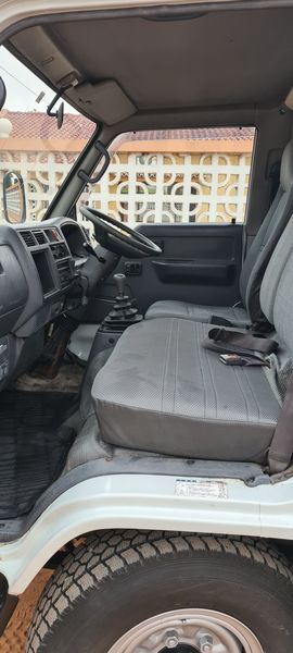 Toyota Dyna • 1996 • 245,000 km 12