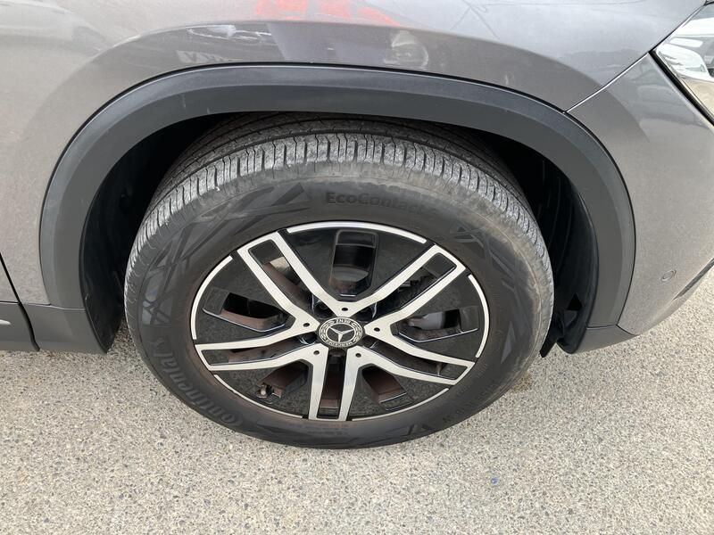 Mercedes-Benz GLA • 2022 • 12,076 km 10