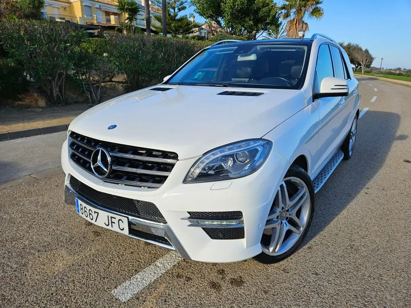 Mercedes-Benz ML350 • 2015 • 86,514 km 1