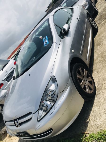 Peugeot 307 • 2004 • 258,861 km 5