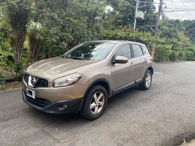 Nissan Qashqai • 2012 • 185,000 km 1