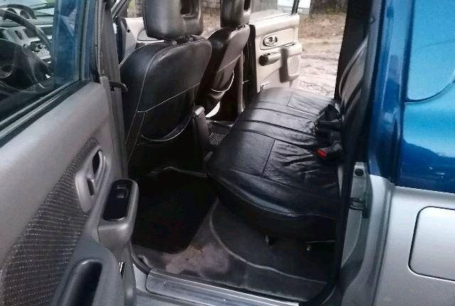 Mitsubishi L200 Pick up • 2001 • 170,000 km 4