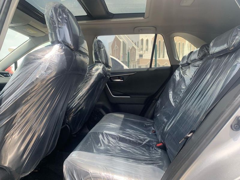 Toyota RAV4 • 2024 • 3,000 km 3