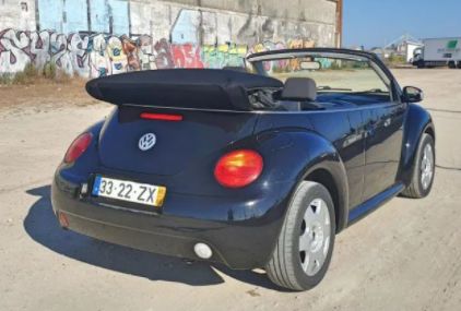 Volkswagen New Beetle • 2005 • 115,500 km 4