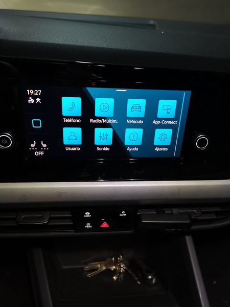 Volkswagen Golf • 2020 • 15,000 km 11