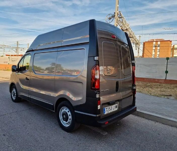 Renault Express • 2020 • 39,000 km 6