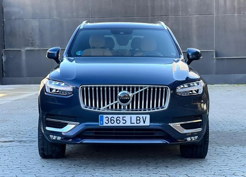 Volvo XC90 • 2019 • 128,000 km 2