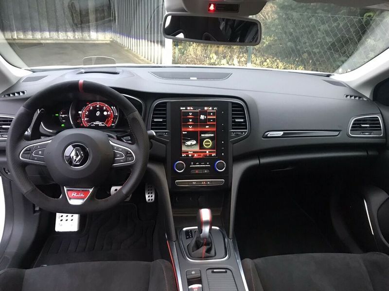 Renault Mégane • 2019 • 54,800 km 6