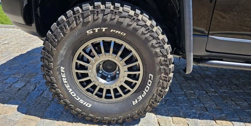 Toyota FJ Cruiser • 2006 • 63,000 km 3