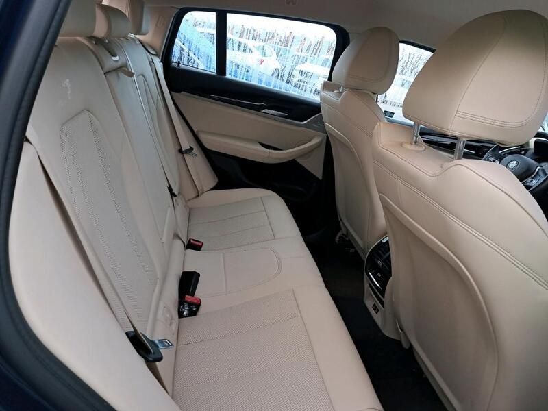 BMW X4 • 2021 • 29,138 km 12