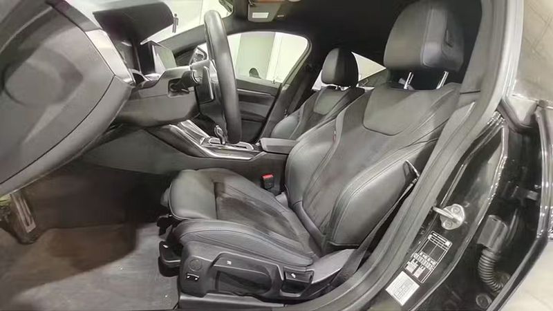 BMW 4 Series Gran Coupe • 2022 • 30,417 km 13