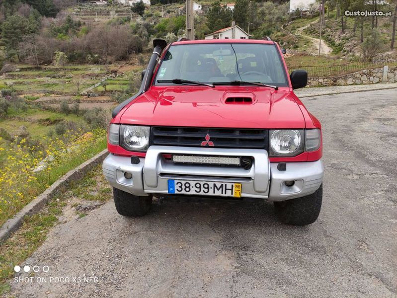 Mitsubishi Pajero • 1998 • 90,000 km 1