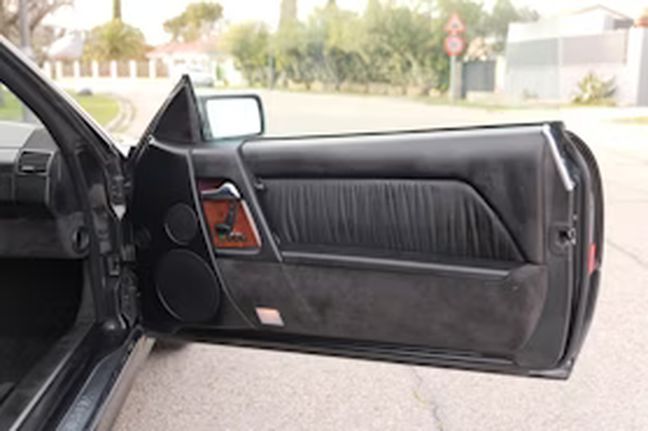 Mercedes-Benz SL • 1993 • 38,000 km 46