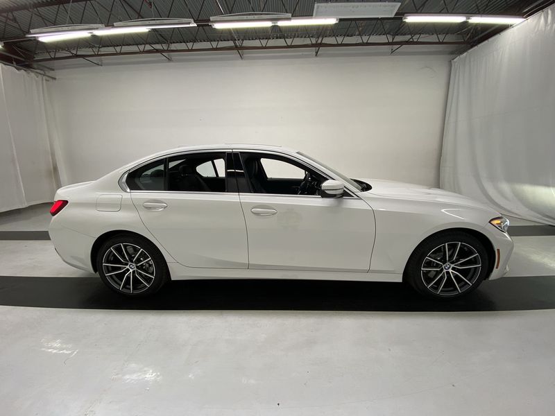 BMW 3 Series • 2019 • 15,261 km 2