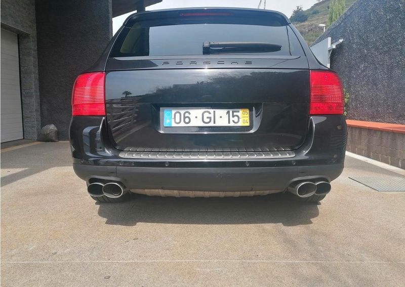 Porsche Cayenne • 2005 • 200,000 km 4