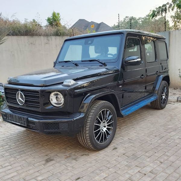 Mercedes-Benz G-Class • 2019 • 24 km 1