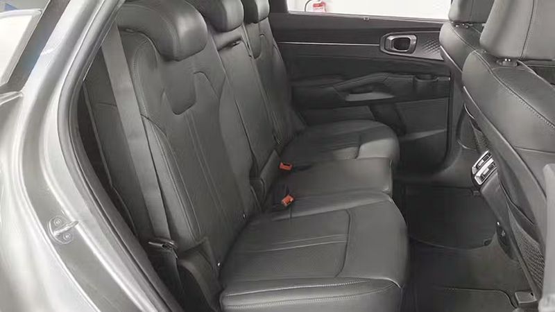 Kia Sorento • 2023 • 36,414 km 9