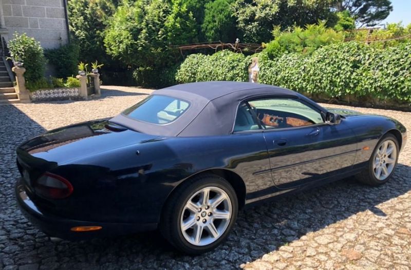 Jaguar XK • 1997 • 139,000 km 1