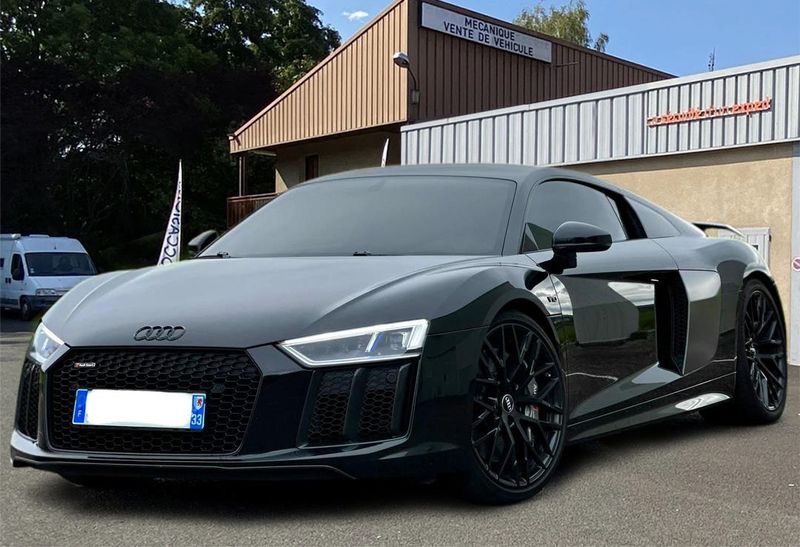 Audi R8 • 2017 • 44,000 km 4