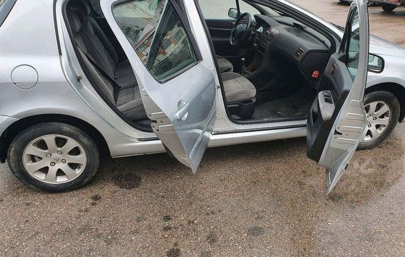 Peugeot 307 • 2002 • 199,999 km 6