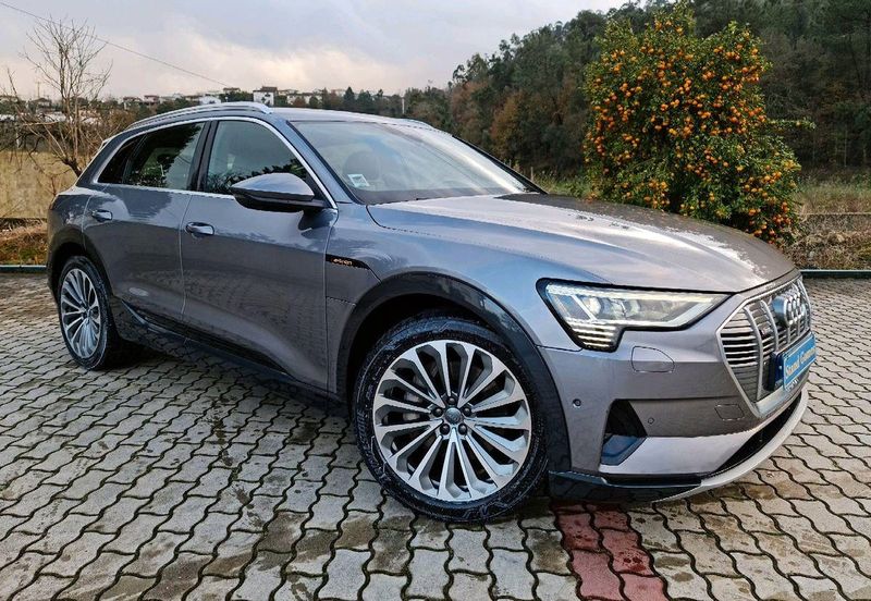 Audi e-tron • 2020 • 89,999 km 1