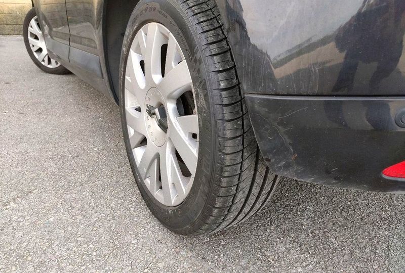 Citroën C4 • 2007 • 90,000 km 3