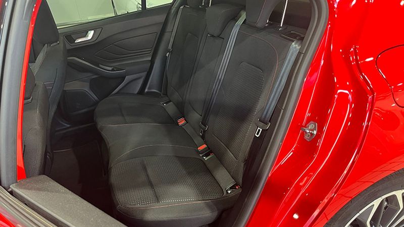 Ford Focus • 2022 • 19,170 km 8