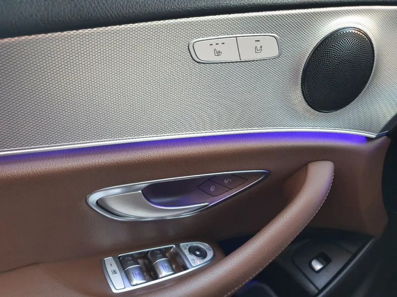 Mercedes-Benz E-Class • 2017 • 168,000 km 9