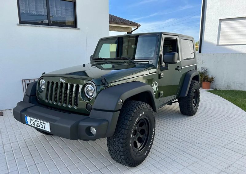 Jeep Wrangler • 2009 • 108,000 km 1