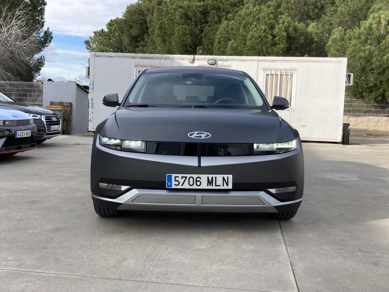 Hyundai Ioniq Electric • 2023 • 15,364 km 8