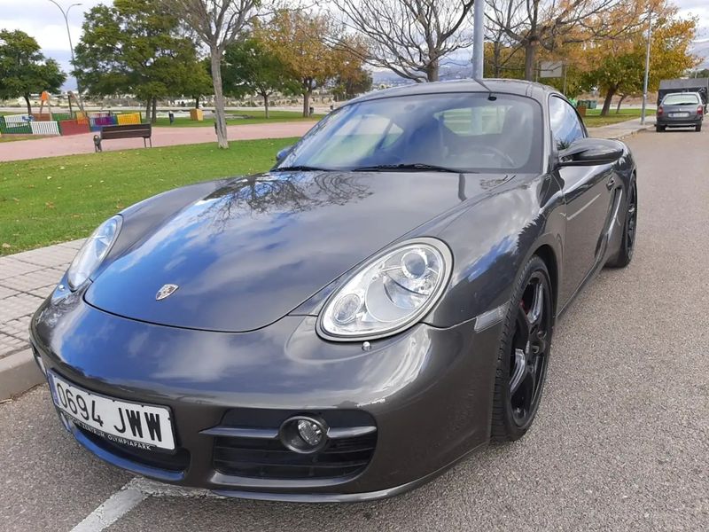 Porsche Cayman • 2017 • 160,000 km 1