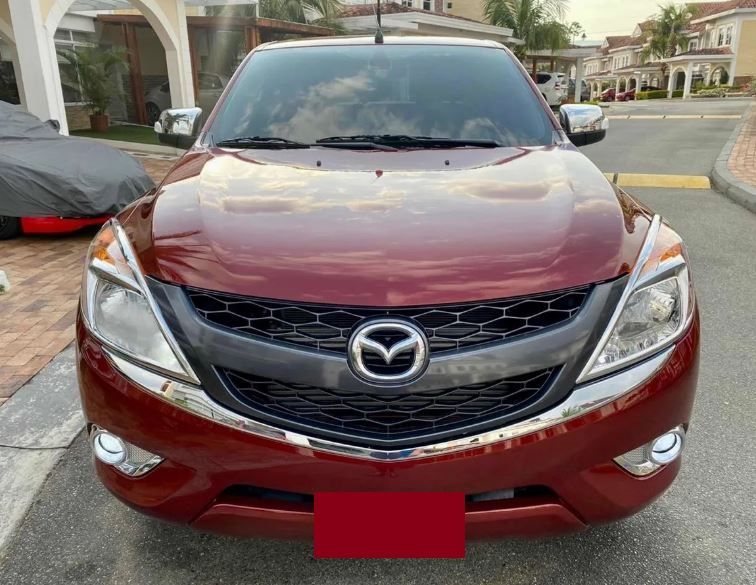 Mazda BT • 2015 • 110,000 km 3