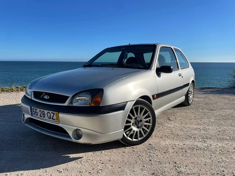 Ford Fiesta • 2001 • 60,000 km 2