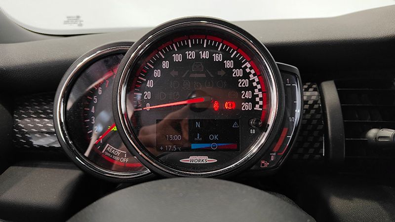 MINI Cooper • 2020 • 68,787 km 9