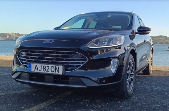Ford Kuga • 2021 • 32,000 km 1