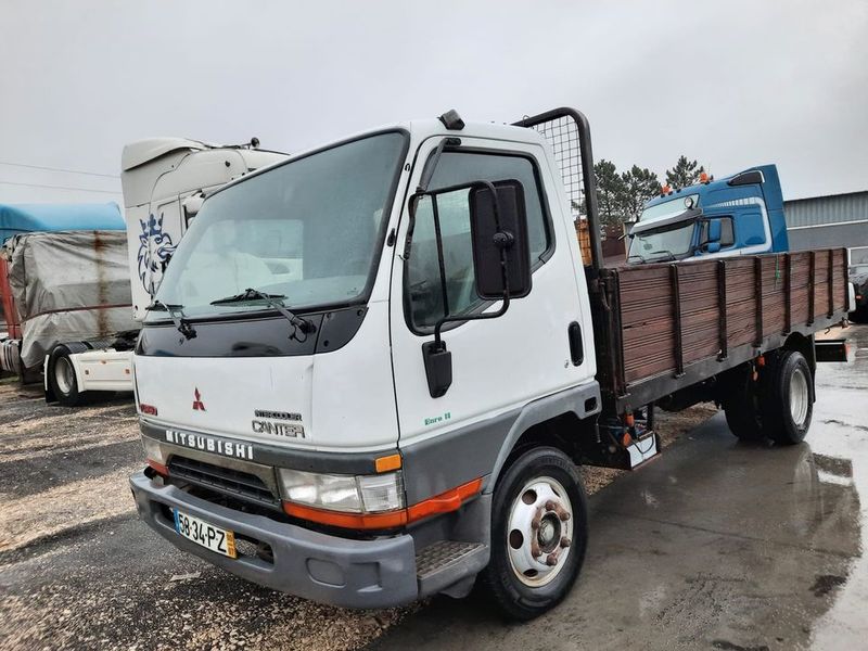 Mitsubishi Fuso canter • 2009 • 33,000 km 3