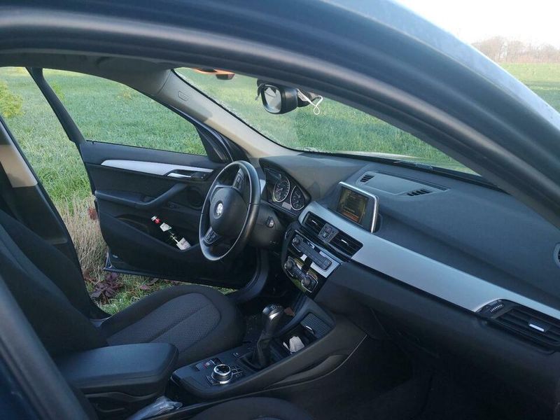 BMW X1 • 2017 • 85,000 km 3