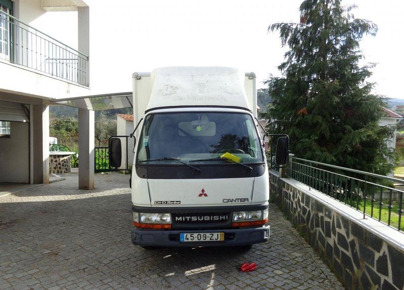 Mitsubishi Fuso canter • 2005 • 90,000 km 2
