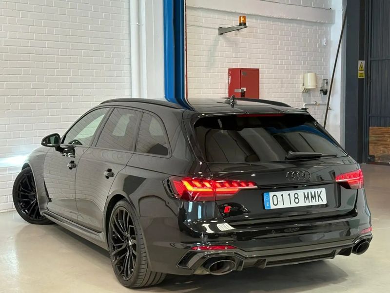 Audi RS 4 • 2020 • 60,000 km 3