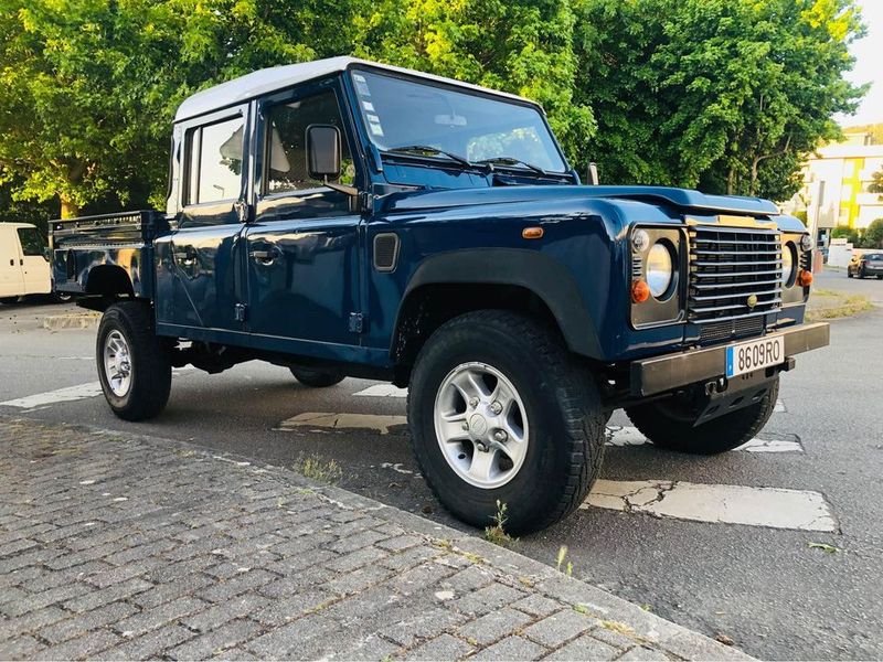 Land Rover Defender • 2001 • 157,000 km 5