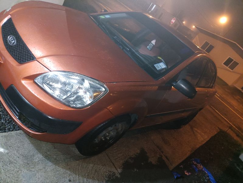 Kia Rio • 2006 • 219,000 km 1