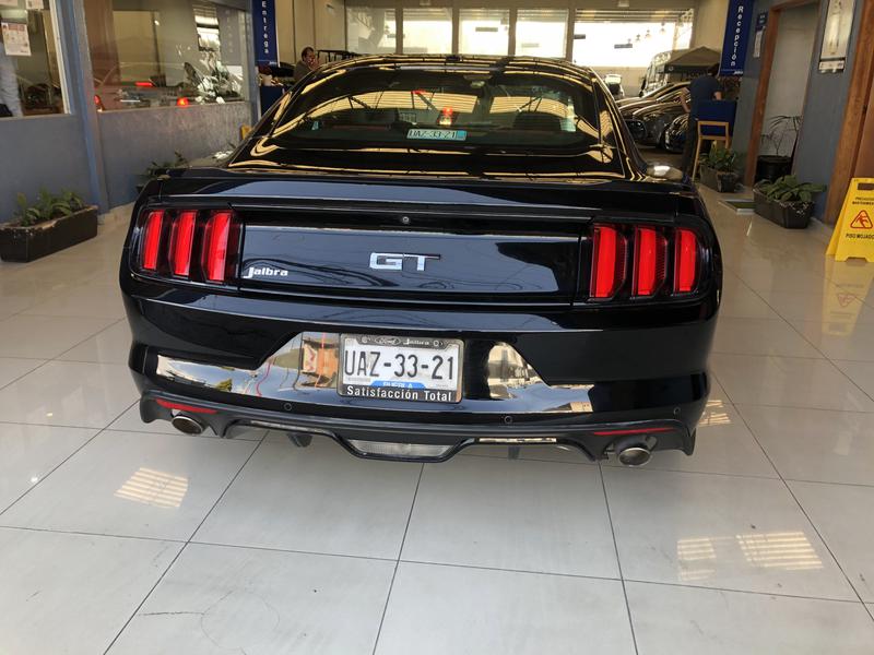 Ford Mustang • 2017 • 57,500 km 3