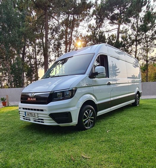 Dodge Sprinter • 2018 • 320,000 km 2
